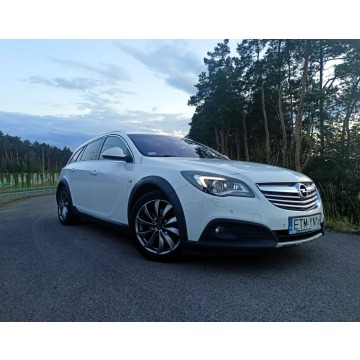 Opel Insignia  Kombi 2013,  2.0 diesel - Na sprzedaż za 29 500 zł - Tomaszów Mazowiecki - zdjęcie 2