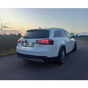 Opel Insignia  Kombi 2013,  2.0 diesel - Na sprzedaż za 29 500 zł - Tomaszów Mazowiecki - zdjęcie 3