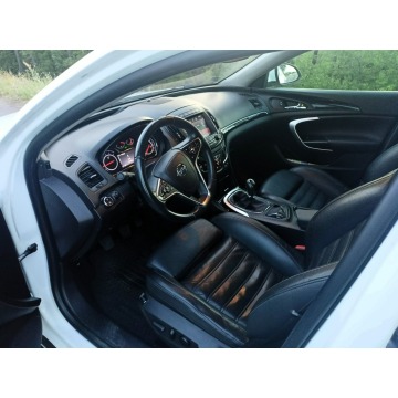 Opel Insignia  Kombi 2013,  2.0 diesel - Na sprzedaż za 29 500 zł - Tomaszów Mazowiecki - zdjęcie 6