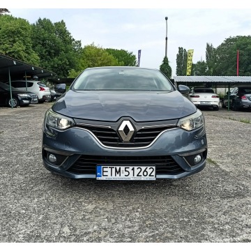 Renault Megane  Hatchback 2018,  1.6 benzyna - Na sprzedaż za 38 900 zł - Tomaszów Mazowiecki - zdjęcie 9