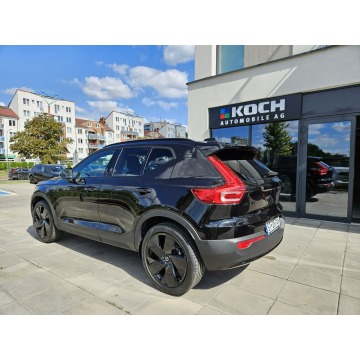 Volvo   SUV 2025,  2.0 benzyna, automat - Na sprzedaż za 182 500 zł - Tychy - zdjęcie 3