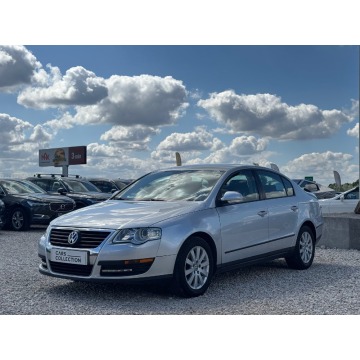 Volkswagen Passat  Sedan/Limuzyna 2006,  1.9 diesel - Na sprzedaż za 11 900 zł - Michałowice-Wieś - zdjęcie 8