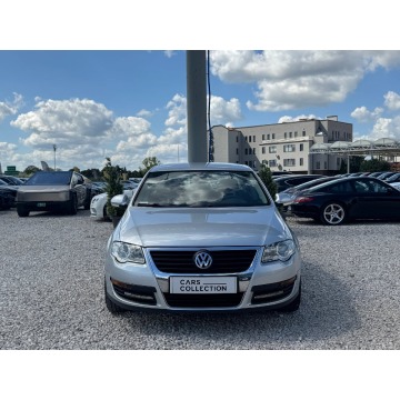 Volkswagen Passat  Sedan/Limuzyna 2006,  1.9 diesel - Na sprzedaż za 11 900 zł - Michałowice-Wieś - zdjęcie 9