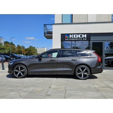 Volvo V60  Kombi 2025,  2.0 benzyna, automat - Na sprzedaż za 169 900 zł - Tychy - zdjęcie 2
