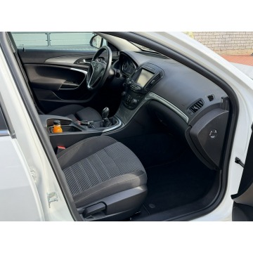 Opel Insignia  Kombi 2015,  2.0 diesel - Na sprzedaż za 30 999 zł - Gostyń - zdjęcie 7