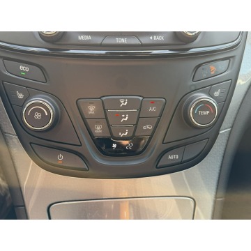 Opel Insignia  Kombi 2015,  2.0 diesel - Na sprzedaż za 30 999 zł - Gostyń - zdjęcie 11