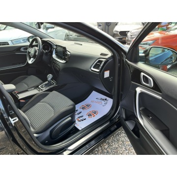 Kia Ceed  Kombi 2024,  1.6 hybryda, automat - Na sprzedaż za 95 900 zł - Rydułtowy - zdjęcie 8