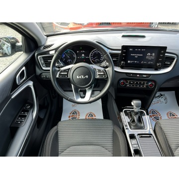 Kia Ceed  Kombi 2024,  1.6 hybryda, automat - Na sprzedaż za 95 900 zł - Rydułtowy - zdjęcie 11