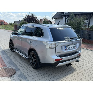Mitsubishi Outlander  SUV 2015,  2.3 diesel, automat - Na sprzedaż za 32 999 zł - Gostyń - zdjęcie 4