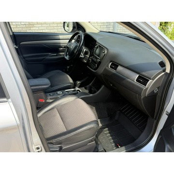 Mitsubishi Outlander  SUV 2015,  2.3 diesel, automat - Na sprzedaż za 32 999 zł - Gostyń - zdjęcie 7