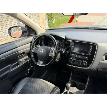 Mitsubishi Outlander  SUV 2015,  2.3 diesel, automat - Na sprzedaż za 32 999 zł - Gostyń - zdjęcie 9