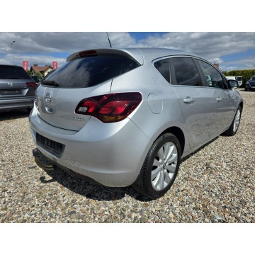 Opel Astra  Hatchback 2012,  1.4 benzyna - Na sprzedaż za 18 900 zł - Gniezno - zdjęcie 6