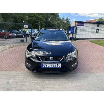Seat Leon  Kombi 2016,  1.4 benzyna - Na sprzedaż za 37 900 zł - Kobylnica - zdjęcie 2