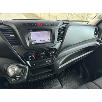 Iveco Daily 2018,  3.0 diesel - Na sprzedaż za 59 900 zł - Karolinki - zdjęcie 6