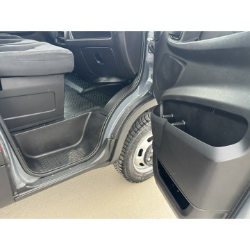 Iveco Daily 2018,  3.0 diesel - Na sprzedaż za 59 900 zł - Karolinki - zdjęcie 11