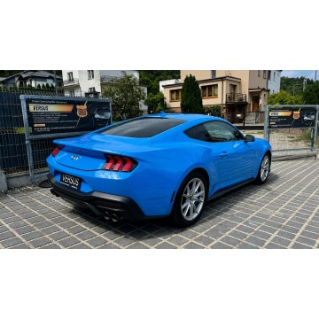 Ford Mustang  Coupe/Sportowy 2023,  5.0 benzyna, automat - Na sprzedaż za 199 900 zł - Gdynia - zdjęcie 5