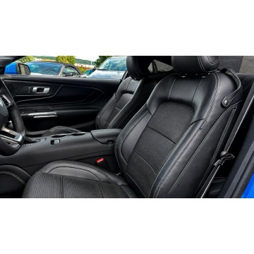 Ford Mustang  Coupe/Sportowy 2023,  5.0 benzyna, automat - Na sprzedaż za 199 900 zł - Gdynia - zdjęcie 9