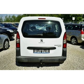Peugeot Partner 2013,  1.6 diesel - Na sprzedaż za 17 900 zł - Płock - zdjęcie 4