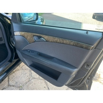 Mercedes - Benz E-klasa  Kombi 2004,  2.7 diesel, automat - Na sprzedaż za 6 900,00 zł - Stargard - zdjęcie 10