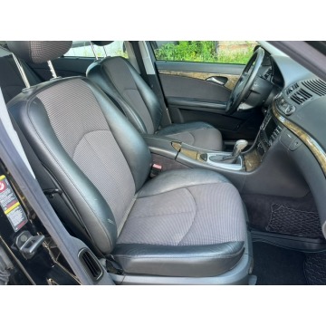 Mercedes - Benz E-klasa  Kombi 2004,  2.7 diesel, automat - Na sprzedaż za 6 900,00 zł - Stargard - zdjęcie 12