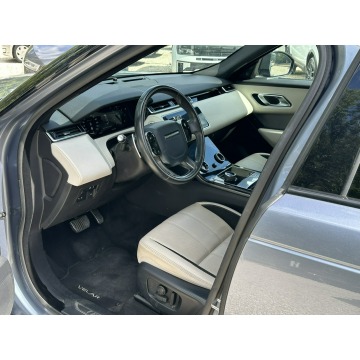 Land Rover Range Rover Velar  SUV 2019,  2.0 diesel, automat - Na sprzedaż za 129 800 zł - Pęcice - zdjęcie 11