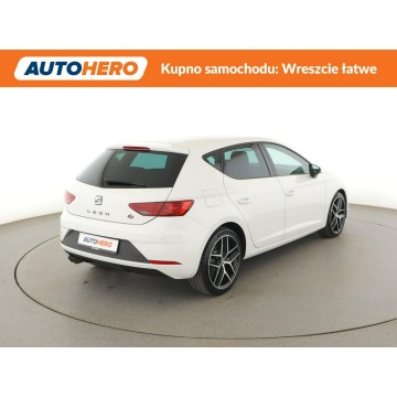 Seat Leon  Hatchback 2018,  1.5 benzyna, automat - Na sprzedaż za 57 400 zł - Warszawa - zdjęcie 7