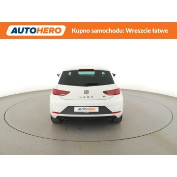 Seat Leon  Hatchback 2018,  1.5 benzyna, automat - Na sprzedaż za 57 400 zł - Warszawa - zdjęcie 6