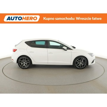 Seat Leon  Hatchback 2018,  1.5 benzyna, automat - Na sprzedaż za 57 400 zł - Warszawa - zdjęcie 9