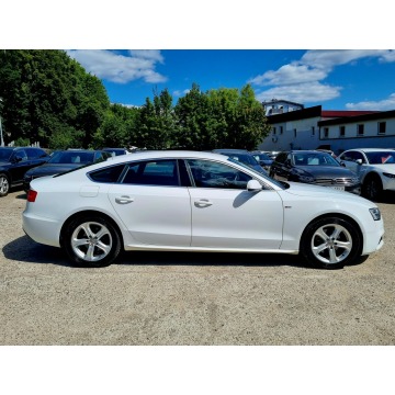 Audi A5  Liftback 2016,  1.8 benzyna, automat - Na sprzedaż za 49 900 zł - Szczecin - zdjęcie 4