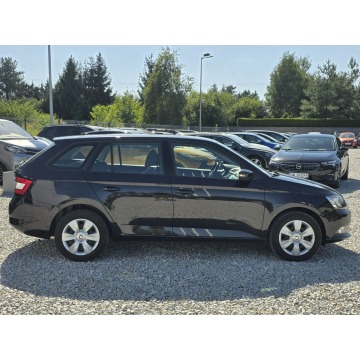 Skoda Fabia  Hatchback 2017,  1.2 benzyna - Na sprzedaż za 29 900 zł - Wrocław - zdjęcie 10