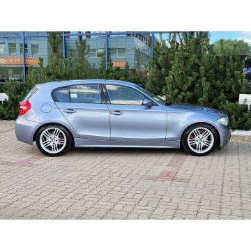 BMW Seria 1  Hatchback 2006,  3.0 benzyna, automat - Na sprzedaż za 31 999 zł - Warszawa - zdjęcie 11