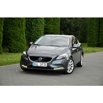 Volvo V40  Hatchback 2013,  1.6 diesel - Na sprzedaż za 34 900 zł - Ostrów Mazowiecka - zdjęcie 8