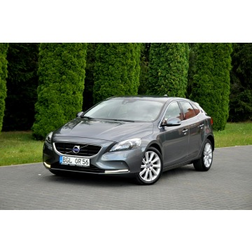 Volvo V40  Hatchback 2013,  1.6 diesel - Na sprzedaż za 34 900 zł - Ostrów Mazowiecka - zdjęcie 9