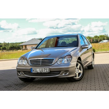 Mercedes - Benz C-klasa  Sedan/Limuzyna 2005,  1.8 benzyna, automat - Na sprzedaż za 19 900 zł - Ostrów Mazowiecka - zdjęcie 5