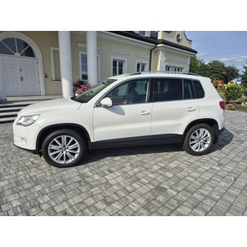 Volkswagen Tiguan  SUV 2010,  2.0 diesel - Na sprzedaż za 32 400 zł - Drelów - zdjęcie 2