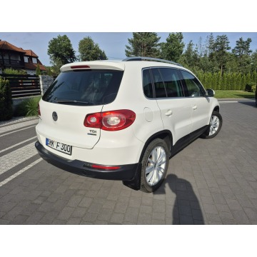 Volkswagen Tiguan  SUV 2010,  2.0 diesel - Na sprzedaż za 32 400 zł - Drelów - zdjęcie 6