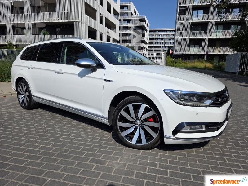 Volkswagen Passat  Kombi 2015,  2.0 diesel - Na sprzedaż za 44 900 zł - Warszawa