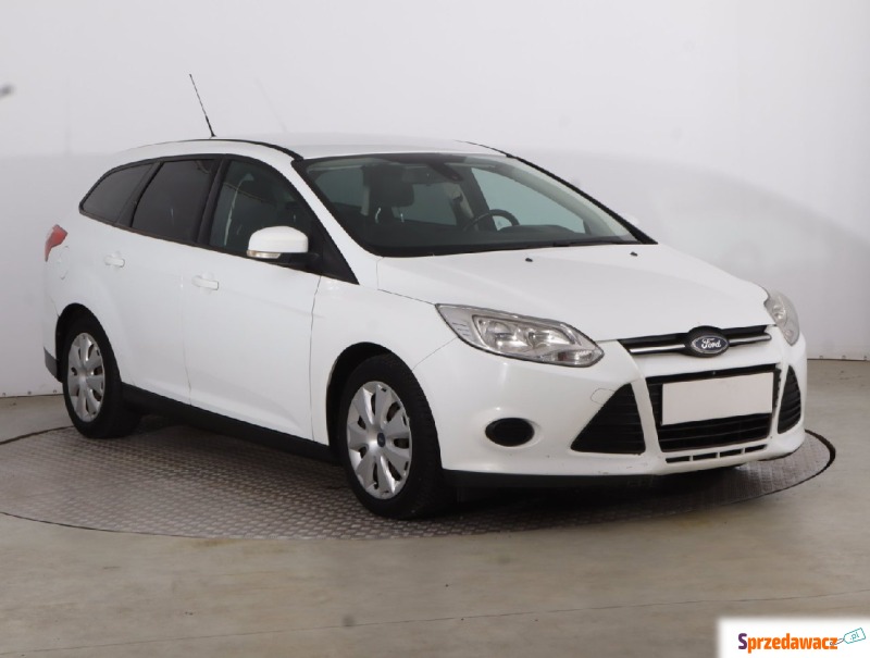 Ford Focus  Kombi 2014,  1.6 diesel - Na sprzedaż za 16 999 zł - Szczecin