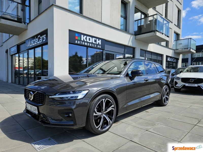 Volvo V60  Kombi 2025,  2.0 benzyna, automat - Na sprzedaż za 169 900 zł - Tychy