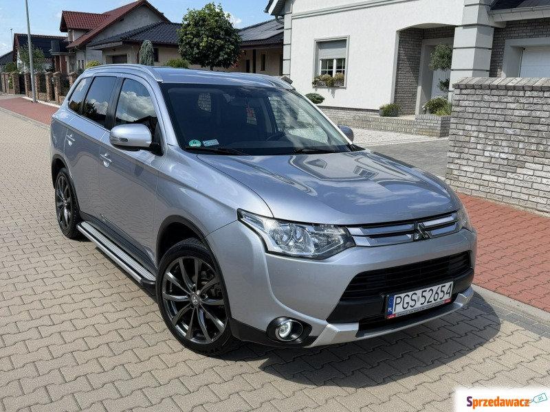 Mitsubishi Outlander  SUV 2015,  2.3 diesel, automat - Na sprzedaż za 32 999 zł - Gostyń