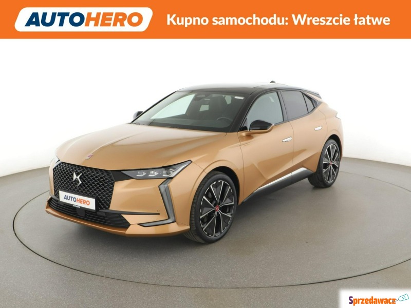 DS Automobiles DS 4  Sedan/Limuzyna 2021,  1.6 benzyna, automat - Na sprzedaż za 87 800 zł - Warszawa