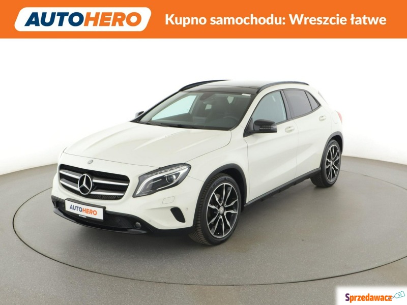 Mercedes - Benz GLA-klasa  SUV 2016,  1.6 benzyna - Na sprzedaż za 58 600 zł - Warszawa