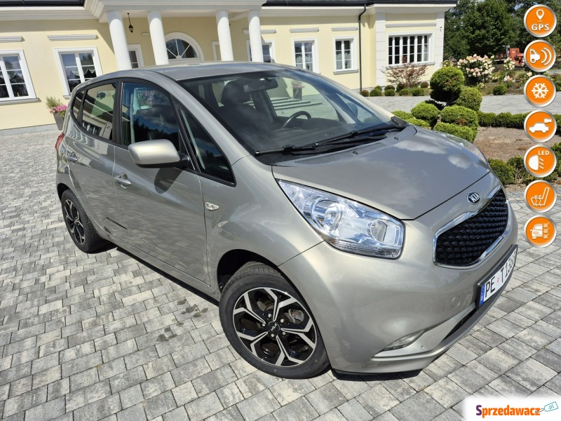 Kia Venga  Hatchback 2015,  1.4 benzyna - Na sprzedaż za 35 900 zł - Drelów