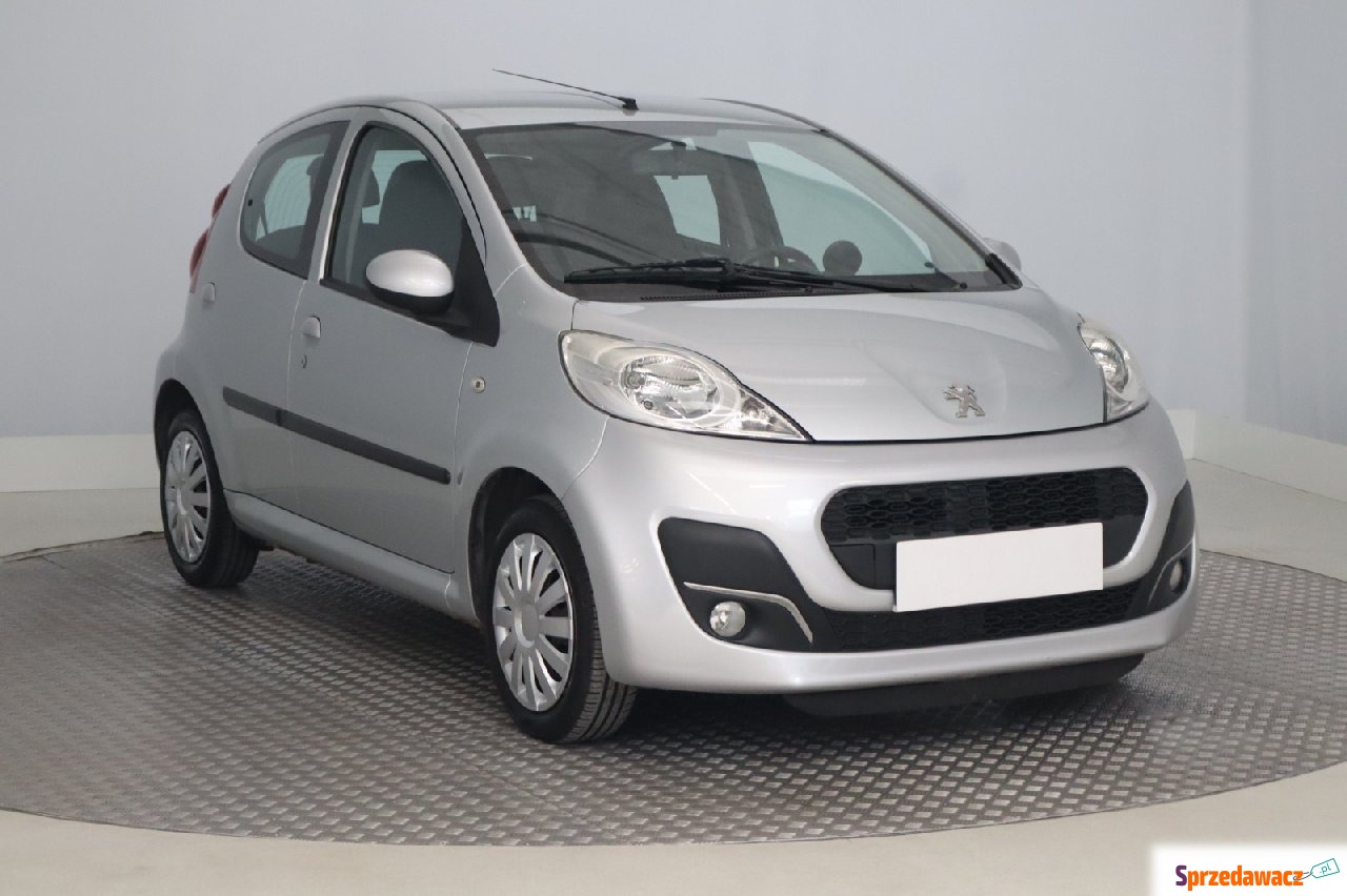 Peugeot 107 2012