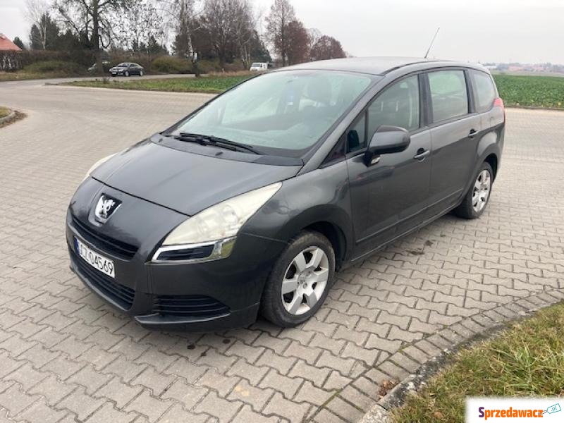 Peugeot 5008 2010