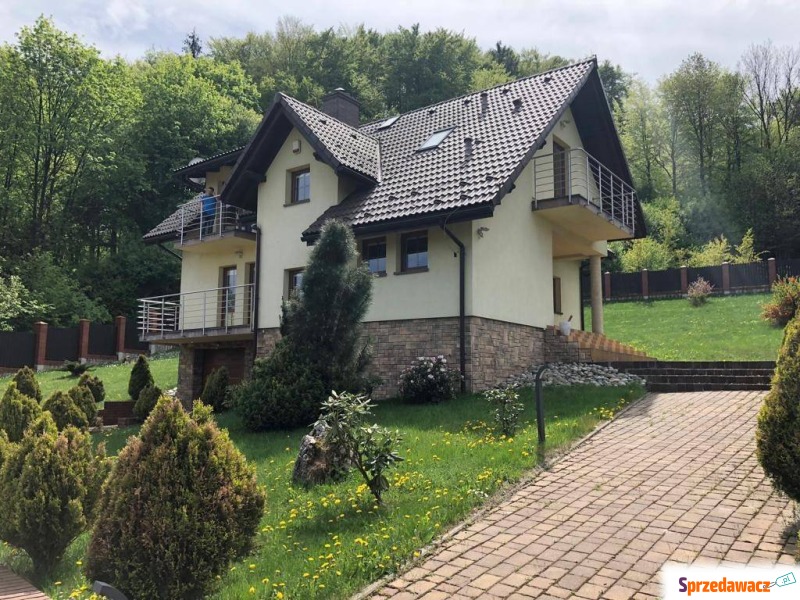Dom na sprzedaż, 160m², 4 pokoje,...