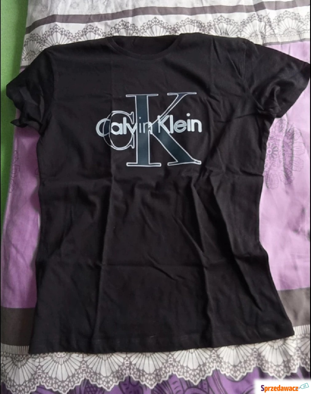 T-shirt damski kolor czarny