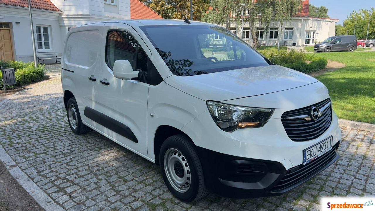 Opel Combo 2021