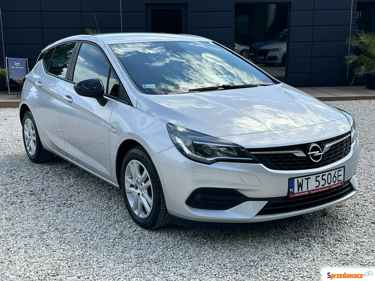 Opel Astra 2021