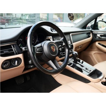 Porsche Macan  Terenowy 2023,  2.0 benzyna, automat - Na sprzedaż za 199 900 zł - Warszawa - zdjęcie 4